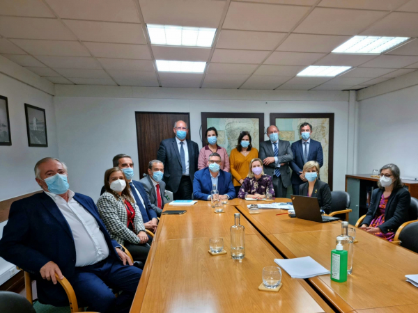 Presidentes dos 5 municípios do Estuário do Tejo reuniram com a Ministra da Saúde